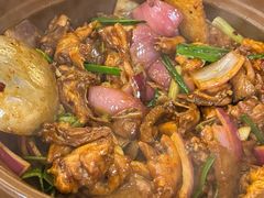 -胡须佬鸡煲四季火锅店(石厦西村直营店)