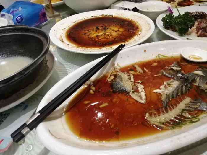 唐宴海鲜酒店-"【位置】这家酒楼开在漠江路和西平北路的交.