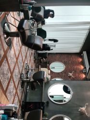 -QZHAIR SALON