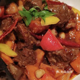 月下品味美食时光