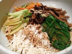 -云海肴·汽锅鸡·云南菜(天山百盛优客店)