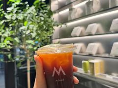 -M Stand(深圳龙岗万科广场店)