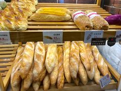 -BROAD面包路·欧式面包(龙湖时代C馆店)