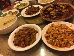 -春江饭店(共青团路总店)