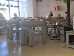 -藏猫猫咖啡主题馆(中央大道店)