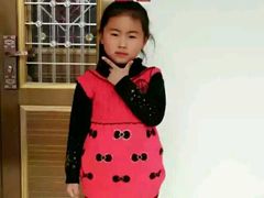 漂亮小女孩-甜甜蛋糕店(幸福街店)