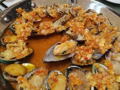 杂贝锅-79号渔船海鲜饭店(宝安店)