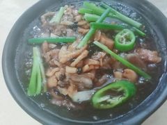 豆豉腩肉煲-源海渔村·现捞海鲜(大角湾店)