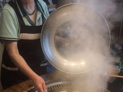 -锅老头海鲜铁锅炖