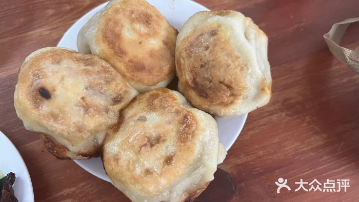 宝瑞门钉肉饼店门钉肉饼图片