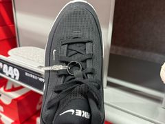 -NIKE上海青浦优选体验店