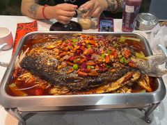 -鸣记脆皮烤鱼(岐山路店)