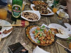 -郑享吃烧烤烩面(红专路店)