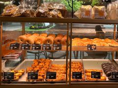 -Dough&Joe团憩(瑞虹天地月亮湾店)