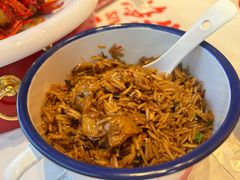 霸缸肥肠饭-鸿先阁·干煸虾(星沙店)