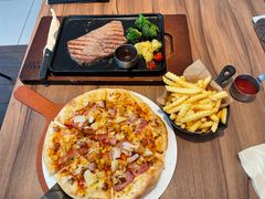 -必胜客(亦庄宅急送店)