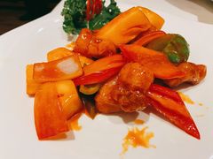 菠萝咕咾黑猪肉-觅唐MITONG(鸟巢店)