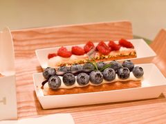 -日禾日尝鲜活面包(武商Mall店)