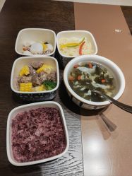 -悦芽母婴护理月子中心(凤起潮鸣府店)
