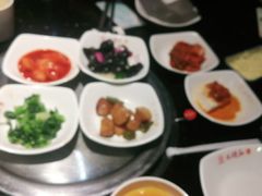-木槿花韩式炭烤·熟成肉工坊(孙文东路店)