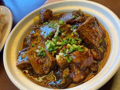 胖头鱼炖豆腐-张包铺(关东古巷店)