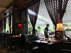 靠窗位-Local泰莲庭(虹鳟鱼店)