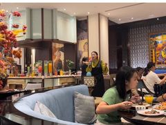 -西藏饭店·亚克·食光自助餐厅(文殊院店)