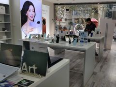 -荣耀授权专卖店(黄浦浙江中路店)