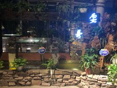 -耍哥串串香(香月湖店)