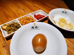 -湘人龙记老长沙米粉(鸟巢店)