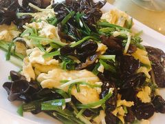 香葱木耳炒鸡蛋-老毛手抓·盐池滩羊非遗手抓(宁夏总店)