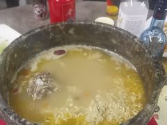 -墨脱石锅椰子鸡•香草鸭•东山羊(大东海店)