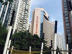 -深圳温德姆至尊酒店·大堂吧·户外花园