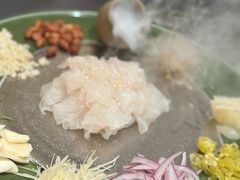 -得意咚瓜·顺德鱼生·冬瓜火锅(深圳首店)