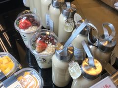 -85度C(生甜甜圈研究工坊·上海平凉店)