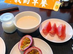 -深圳星河丽思卡尔顿酒店