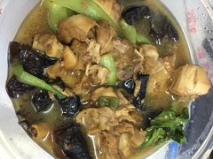 吉香斋黄焖鸡米饭(定西路店)-峰味香.酱香米线.黄焖鸡(定西路店)