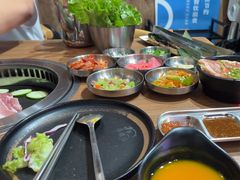 -香猪坊韩国烤肉专属门店(魏公村店)
