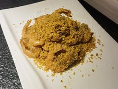 -河畔春天时尚餐厅