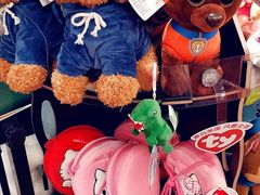 -酷乐潮玩(金桥国际店)