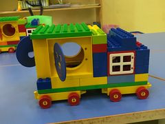 -瑞恩宝感统训练·语言提升·蒙氏托育中心