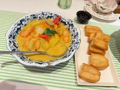 咖喱大虾配油条-桂满陇·杭州小馆(巴黎春天浦建店)