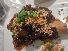 -三人行骨头王火锅(长寿店)
