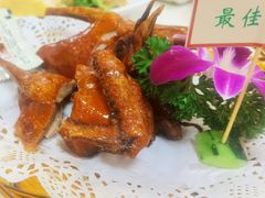 -津津菜馆(绝没分店)