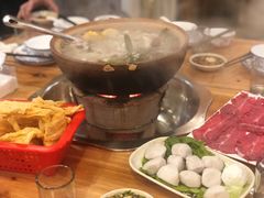 石橄榄炖鸡-洪大厨鸡煲(福田店)