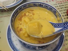-广信牛奶甜品世家(台东店)