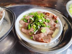 -乐山食古香跷脚牛肉