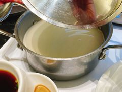 -红鼎豆捞·非遗鲍皇汤火锅(宝丰路店)