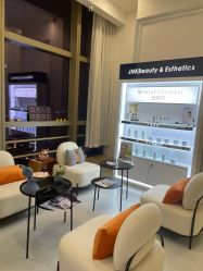 -JNK皮肤管理中心