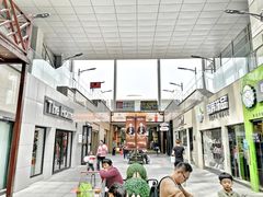 -丽达购物中心(崂山店)